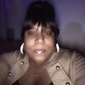 Meet your Posher, Letisha